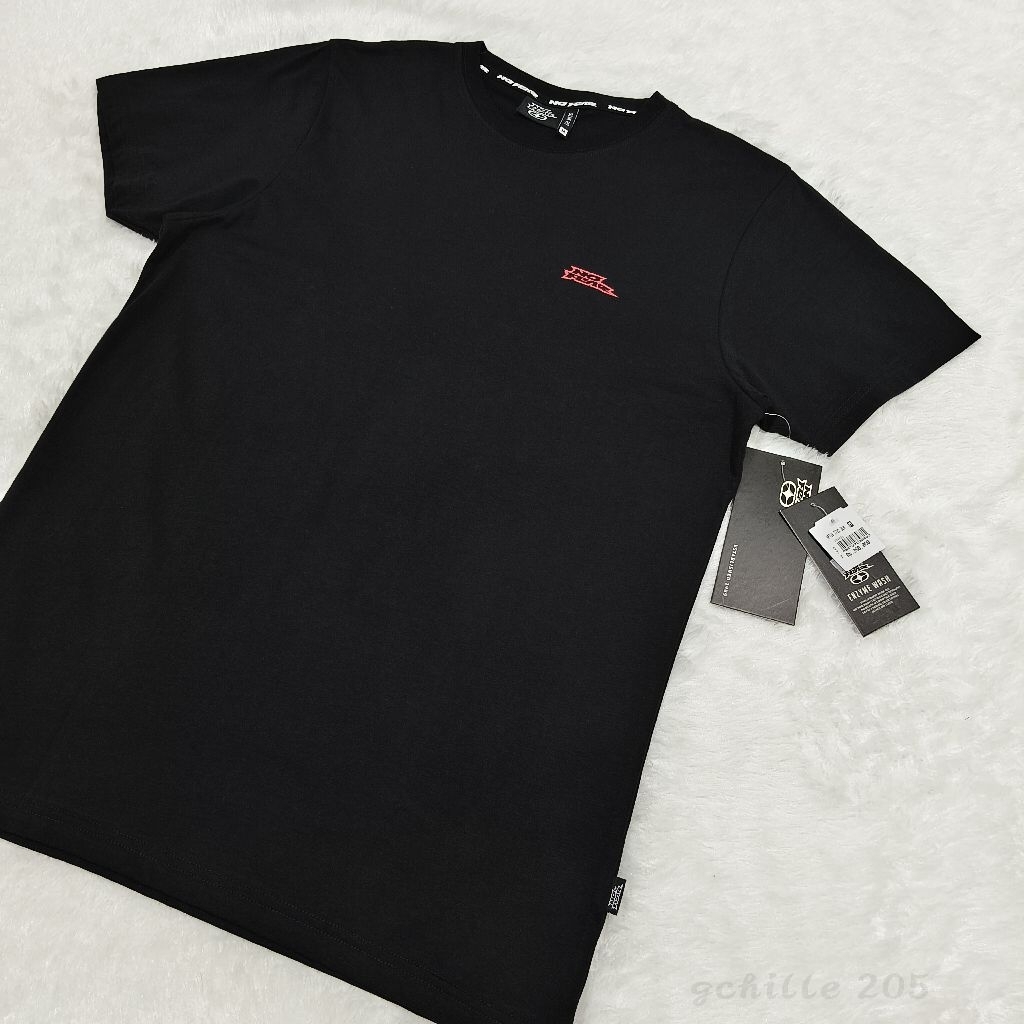 kaos no fear original, M