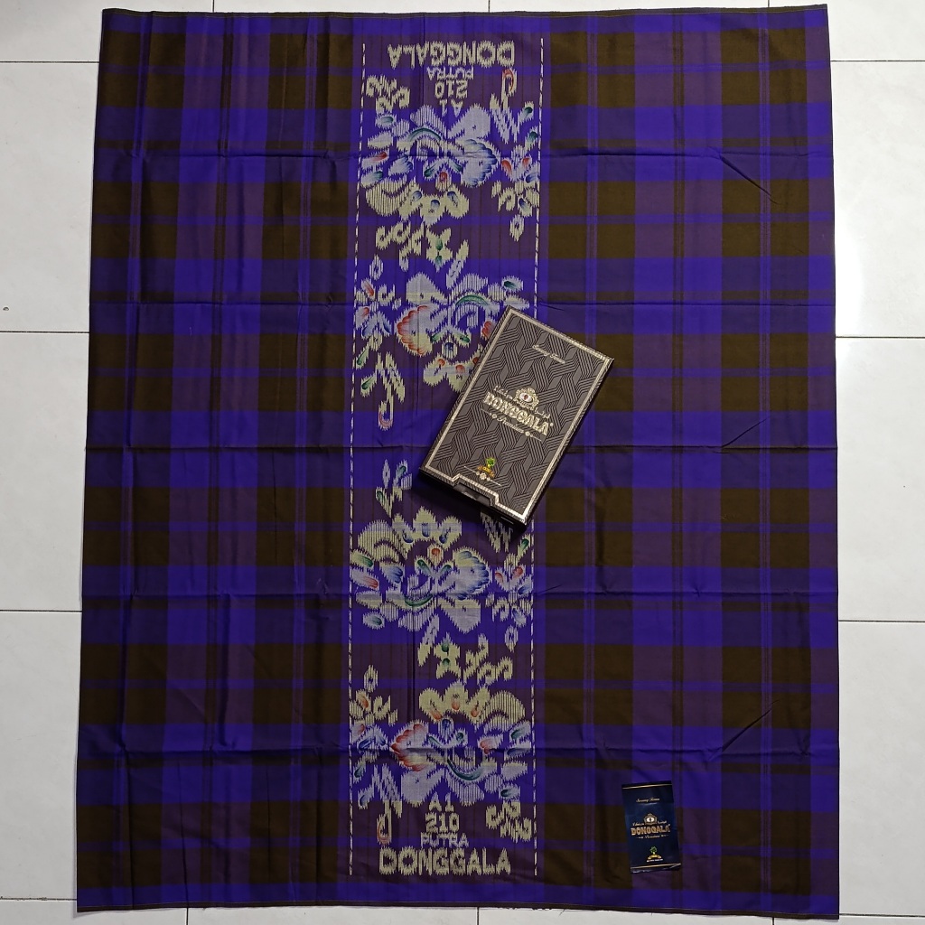 Sarung Donggala Putra KDT motif Sandur Lawas Produksi Habib Abdillah