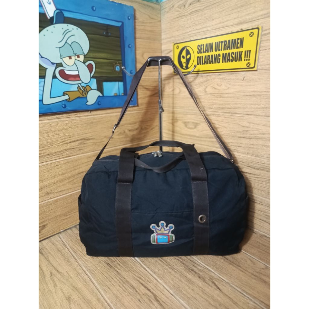 Tas dufflebag travel bag gym olahraga Ground second original