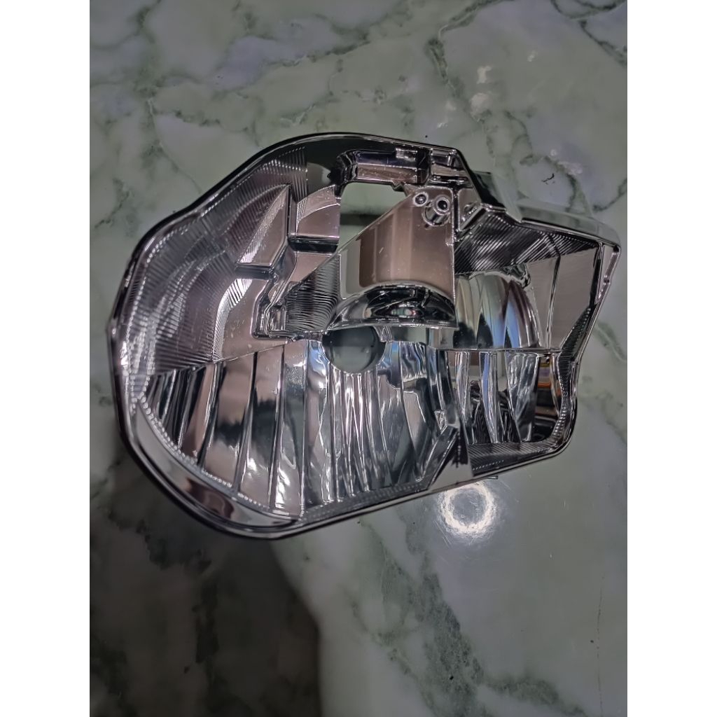 reflektor original copotan sebelah kiri yamaha R25 V1 old mulus