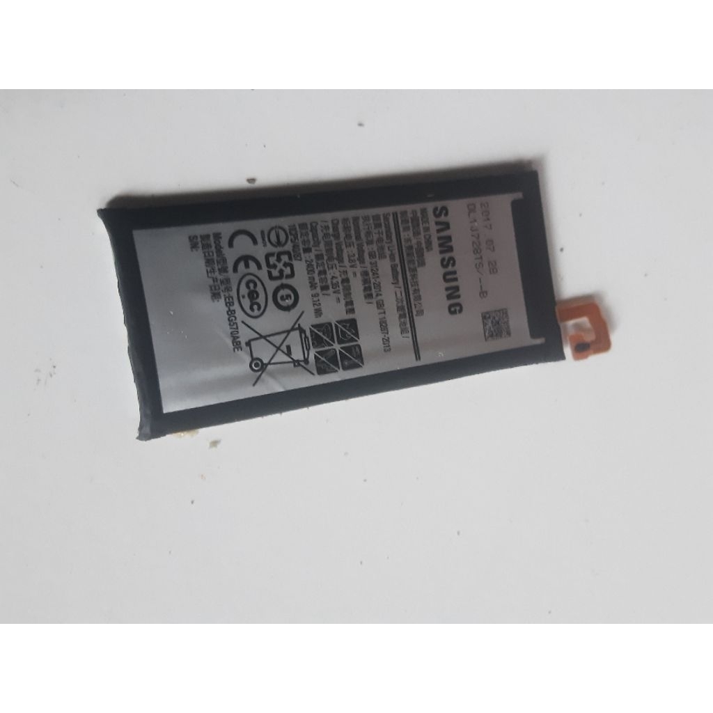 batre samsung j5 prime copotan