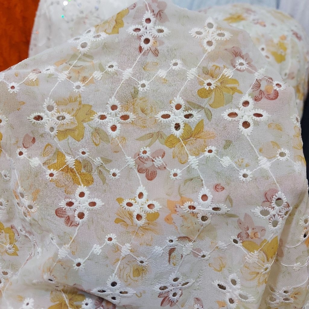 kain bordir Premium  - kain Ceruti bordir motif  - kain Ceruti bordir  - kain bordir meteran- zk