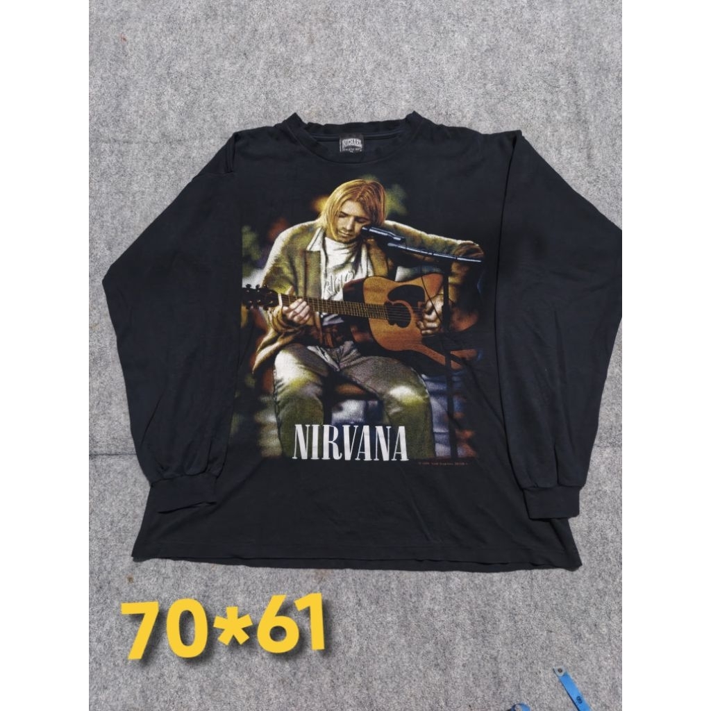 kaos vintage nirvana michael tag