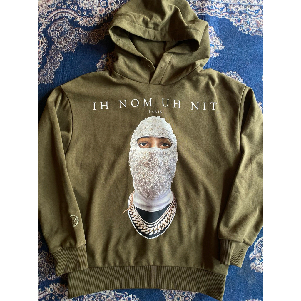 HD IH$NOM UHNIT X GXG OLIVE GREEN  ORIGINAL/AUTHENTIC 100%  SIZE M( 70 x 116)   LIKE NEW CONDITION M