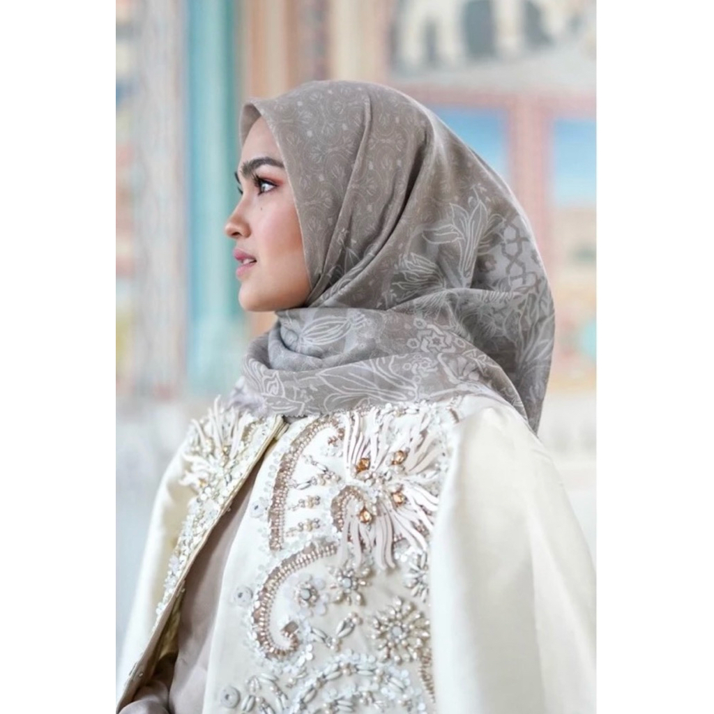 Buttonscarves Maharani Khaki PL