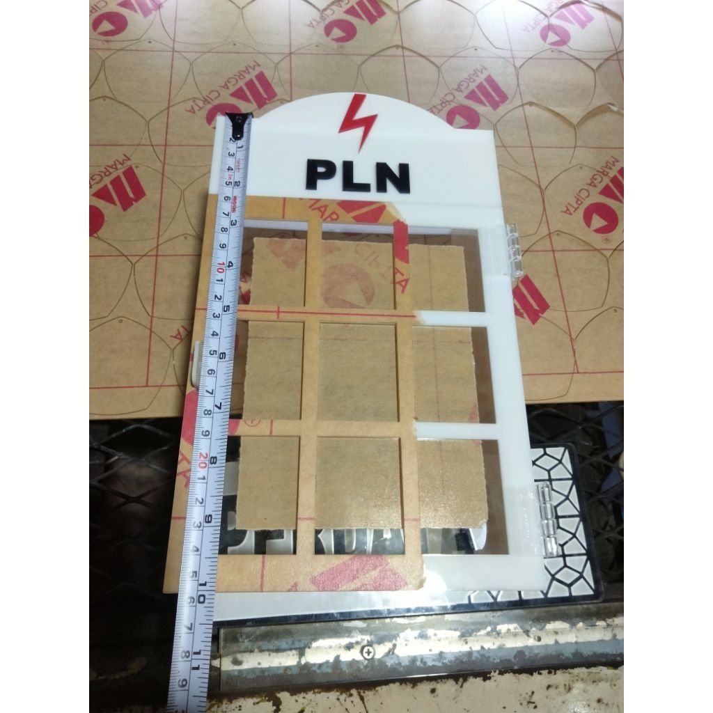 box  meteran listrik akrilik