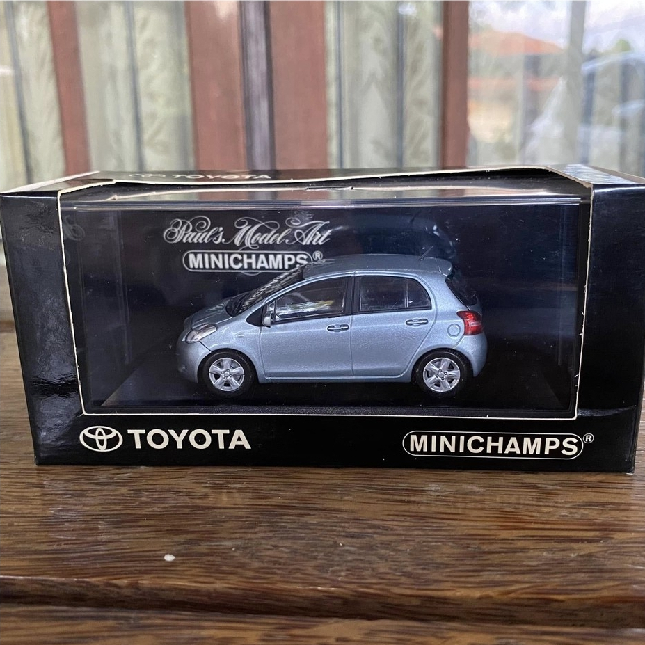 Diecast Toyota Yaris 1/43