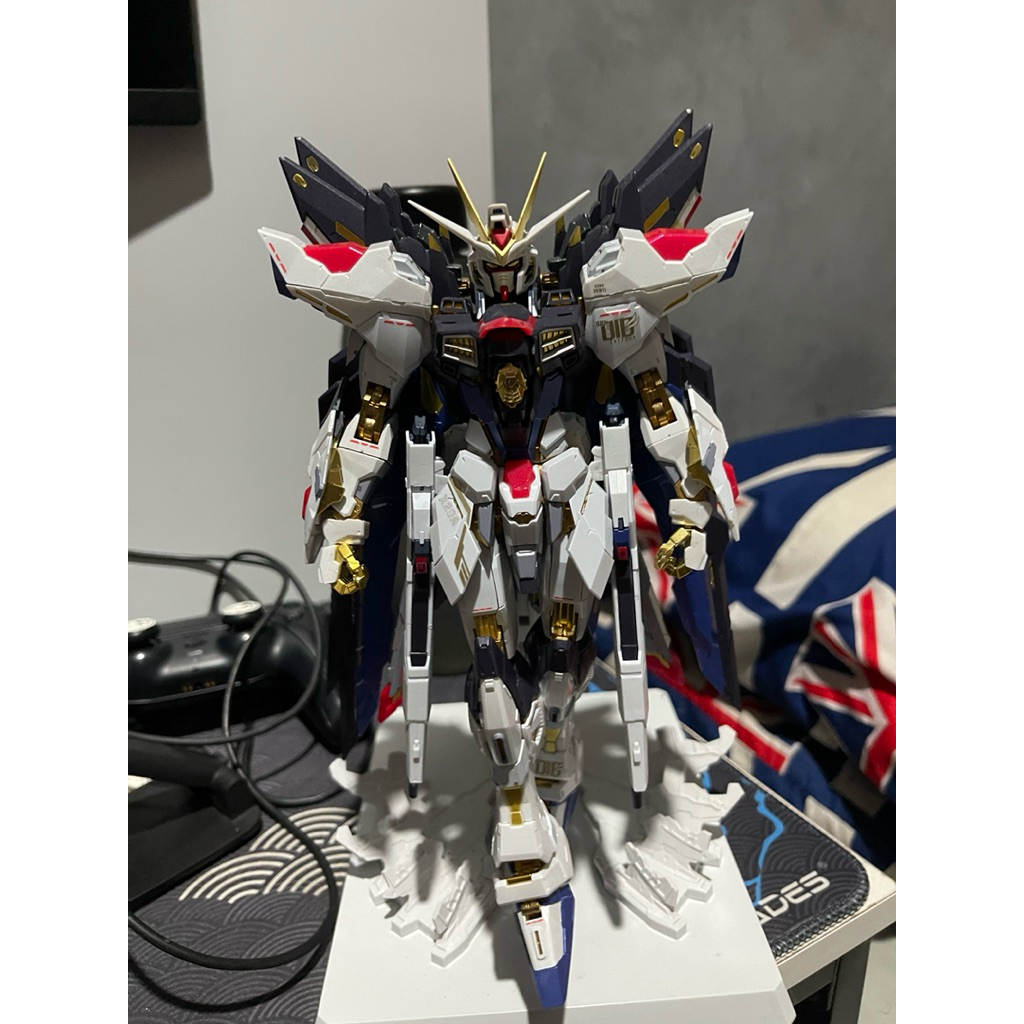 MG Metal Build Daban Strike Freedom