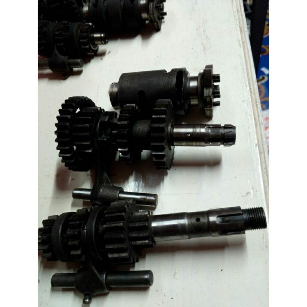 gigi rasio transmisi shogun 125 FL