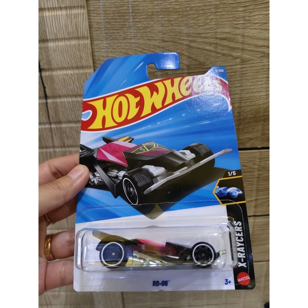 Hot Wheels RD 06 HotWheels Fantasy Car HW Fantasy