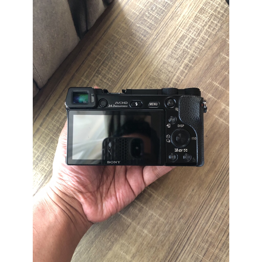 Kamera Mirrorless Sony a6000