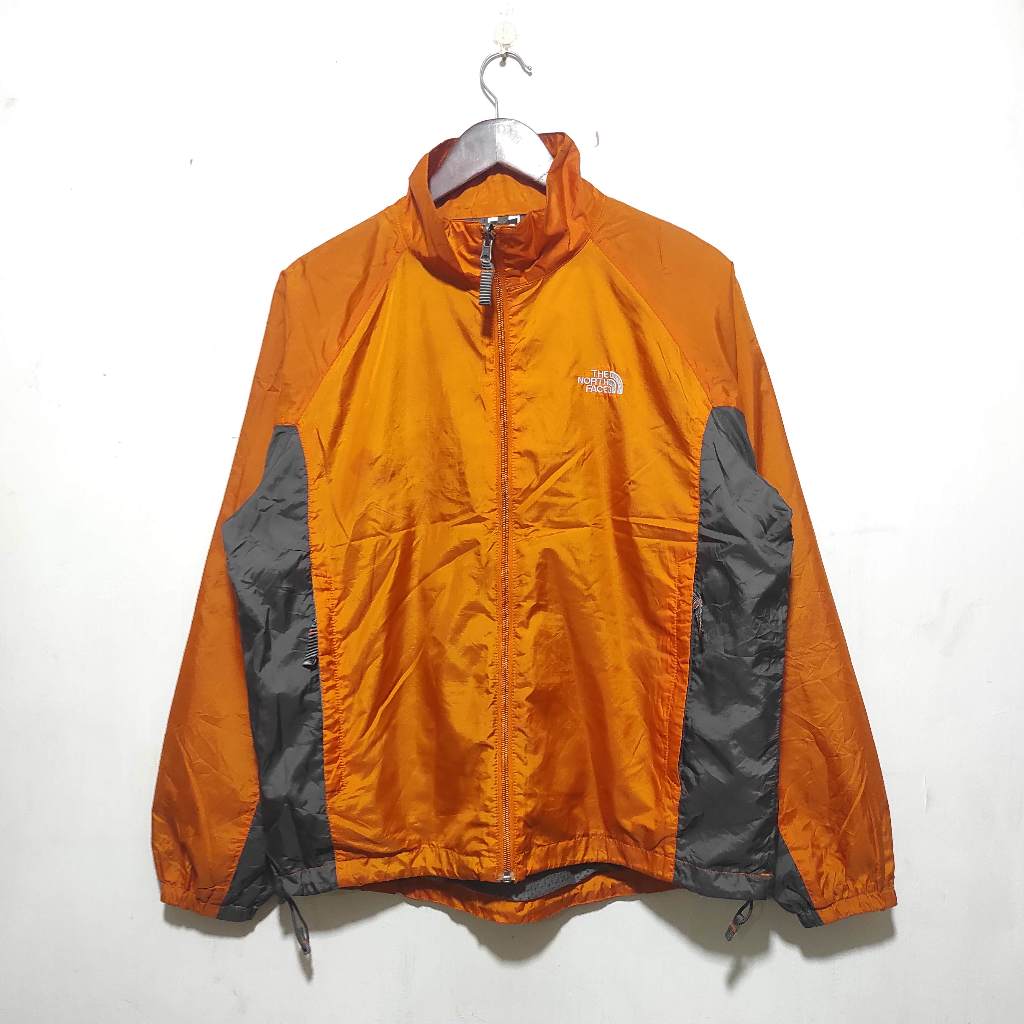 TNF Jacket Original tanpa hoodie  Size : M