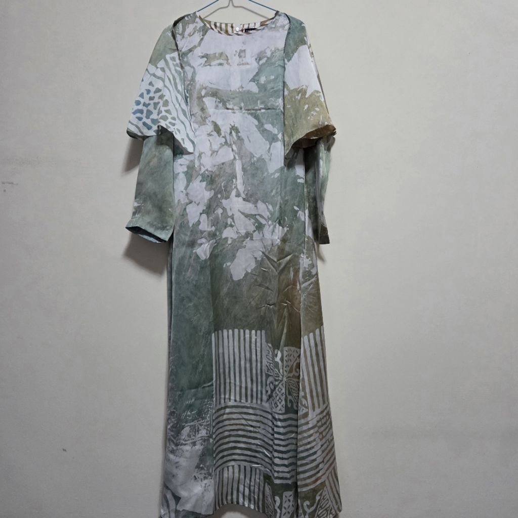 Dian Pelangi Simple Earth Tone Dress (Preloved)