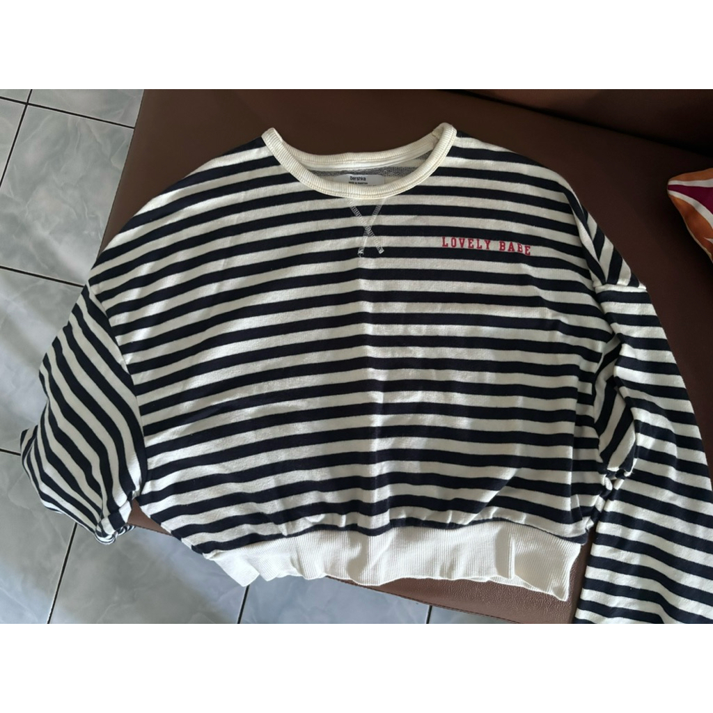 BERSHKA STRIPPED B&W CREWNECK SWEATHER