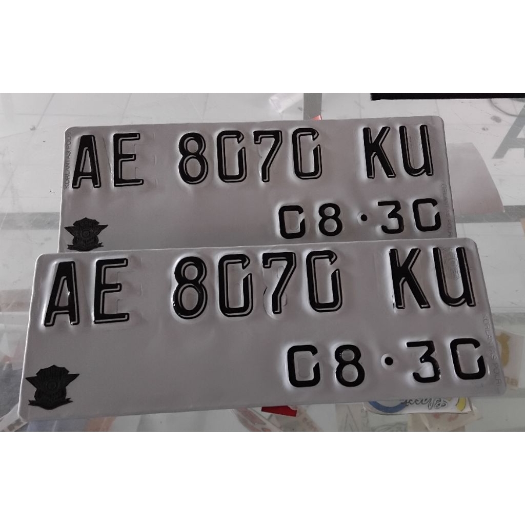 sticker plat nomer motor font baru