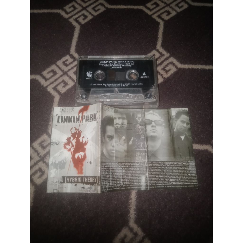 kaset pita Linkin park hybrid theory