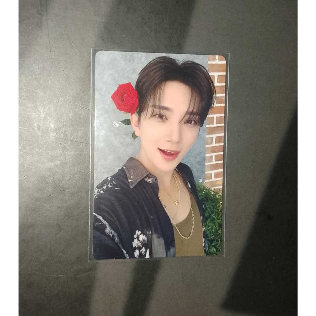 PC SEVENTEEN JOSHUA ROSALINDA MAWAR STF YZY ATTACCA JEONGHAN ITS CLEARANCE SELL