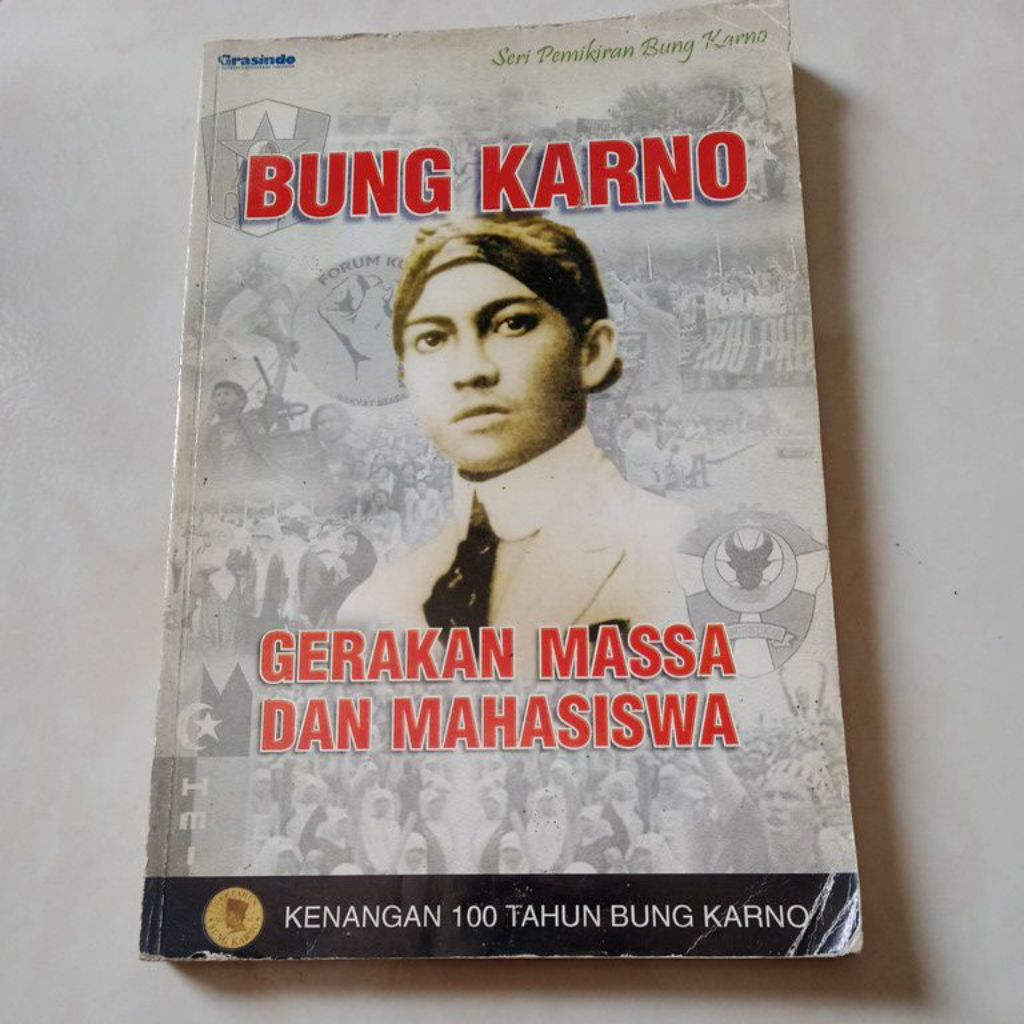 Buku Bung Karno gerakan massa dan mahasiswa