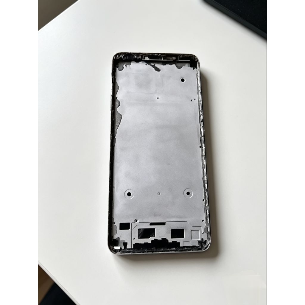 Frame body tengah Vivo V7 plus second