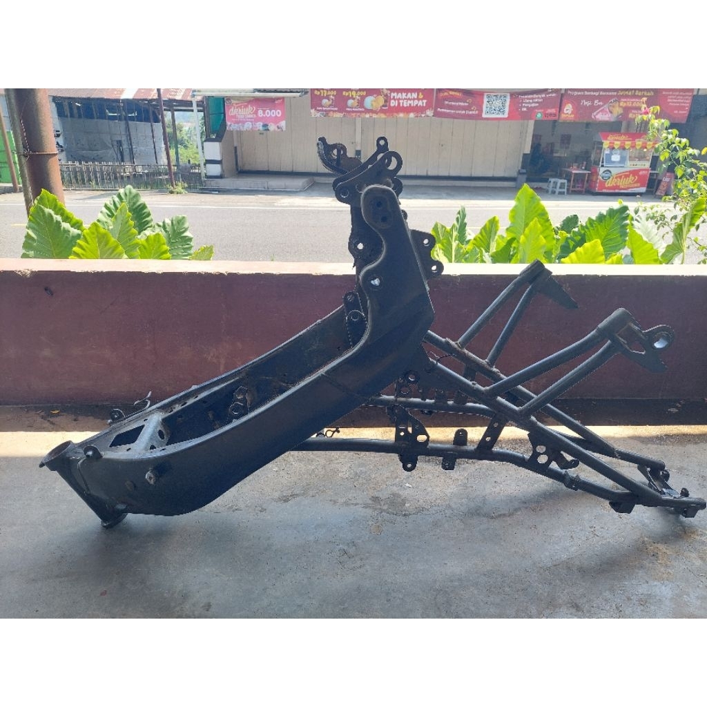 Rangka Vixion