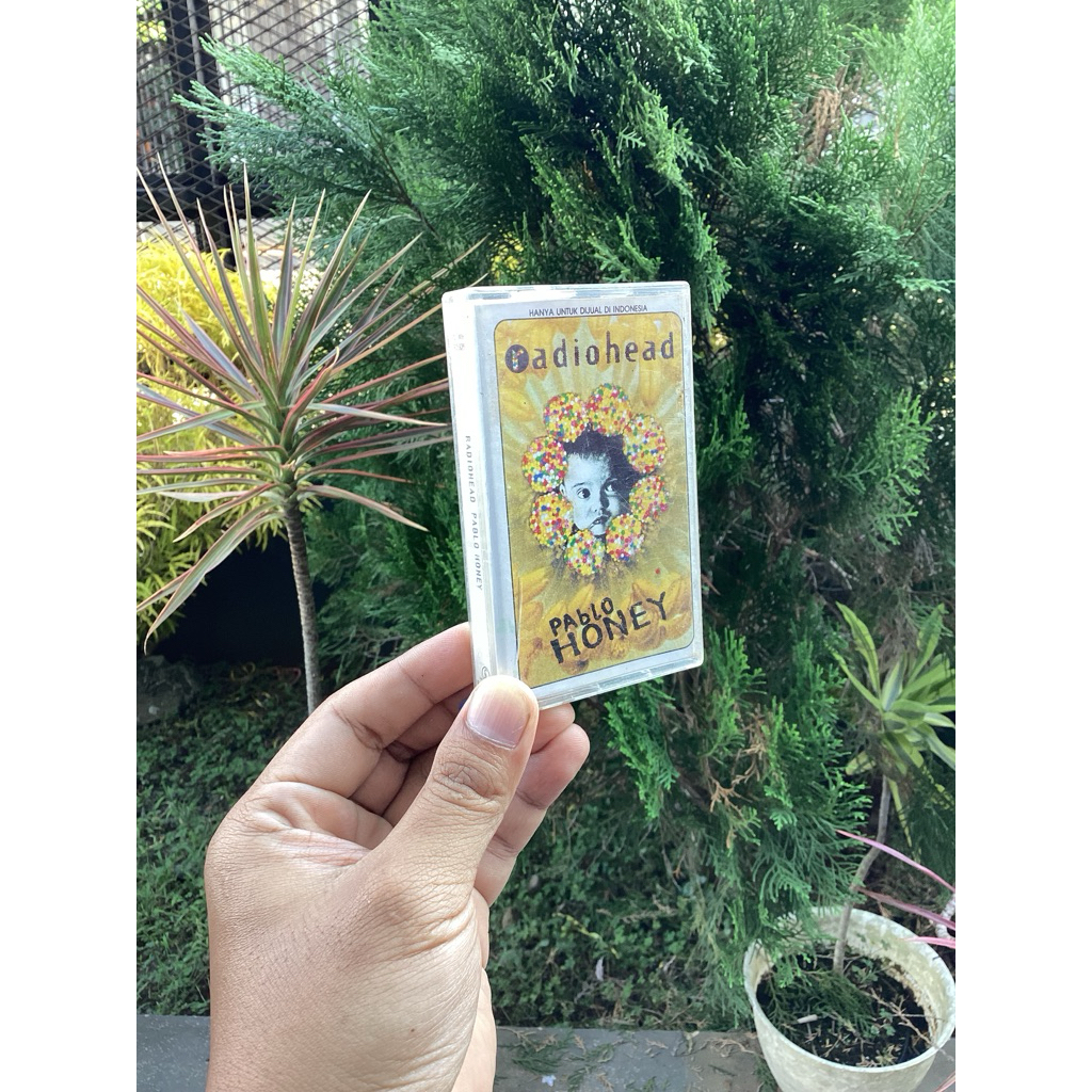 kaset pita radiohead album pablo honey