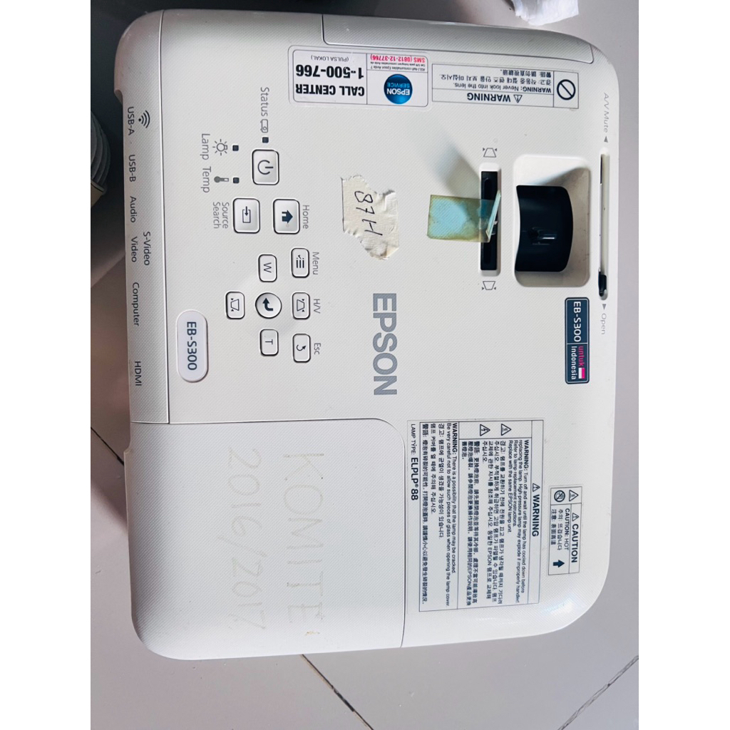 lcd proyektor
