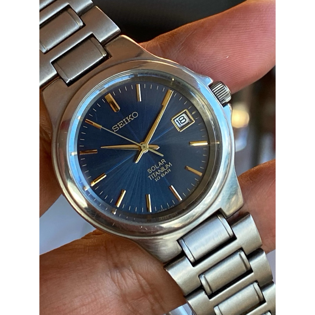 jam tangan original Seiko solar titanium blue dial 10 bar V145-0D60 Serial 915909