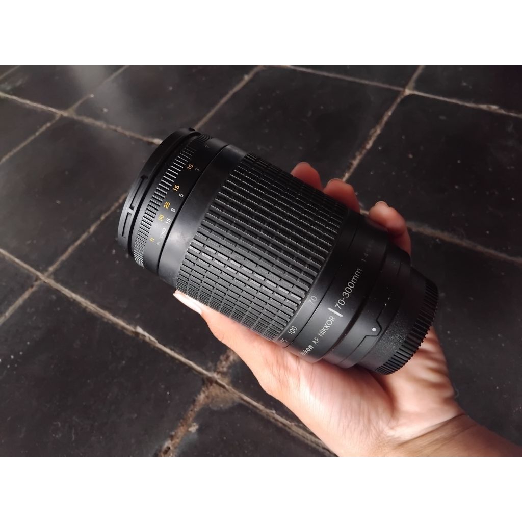 nikkor 70-300mm afd