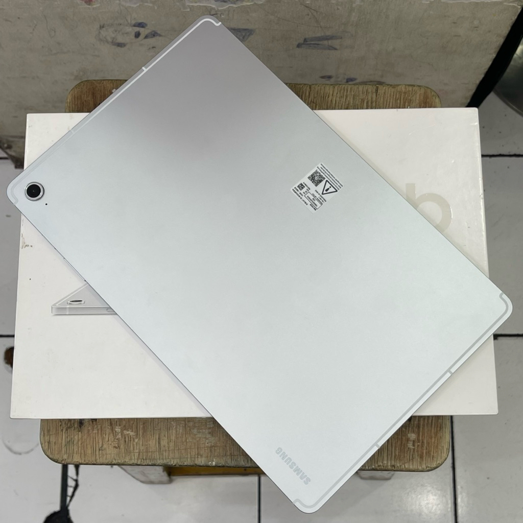 Hp Second SAMSUNG Tab S10 FE Plus Wi-Fi 12GB/256GB Fullset