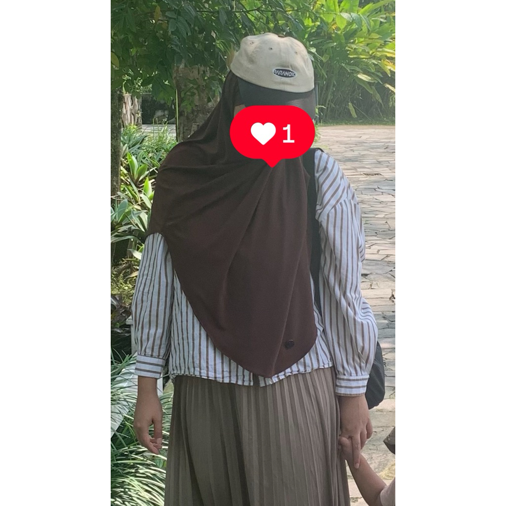 [Preloved] Kemeja This is April