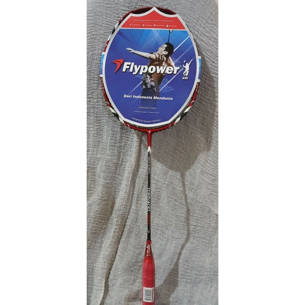 Raket Badminton Flypower Tornado 800