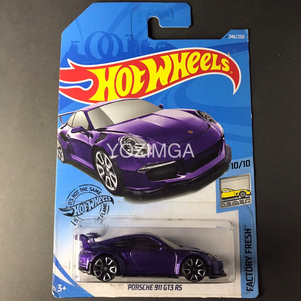 HOT WHEELS PORSCHE 911 GT3 RS PURPLE