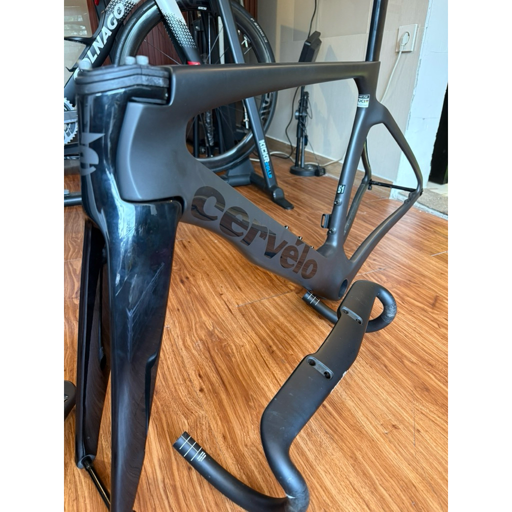 Frame set Cervelo S5 My2024  size 51 black on black very good condition