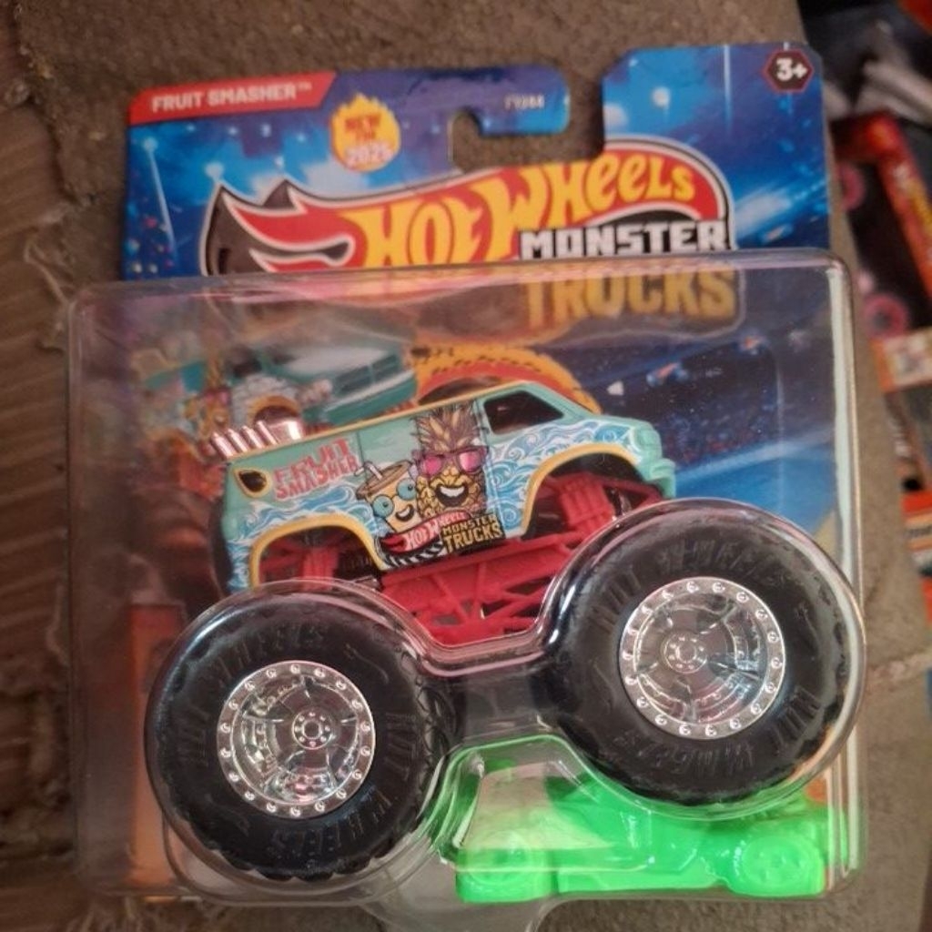 fruit smasher monster trucks hotwheels