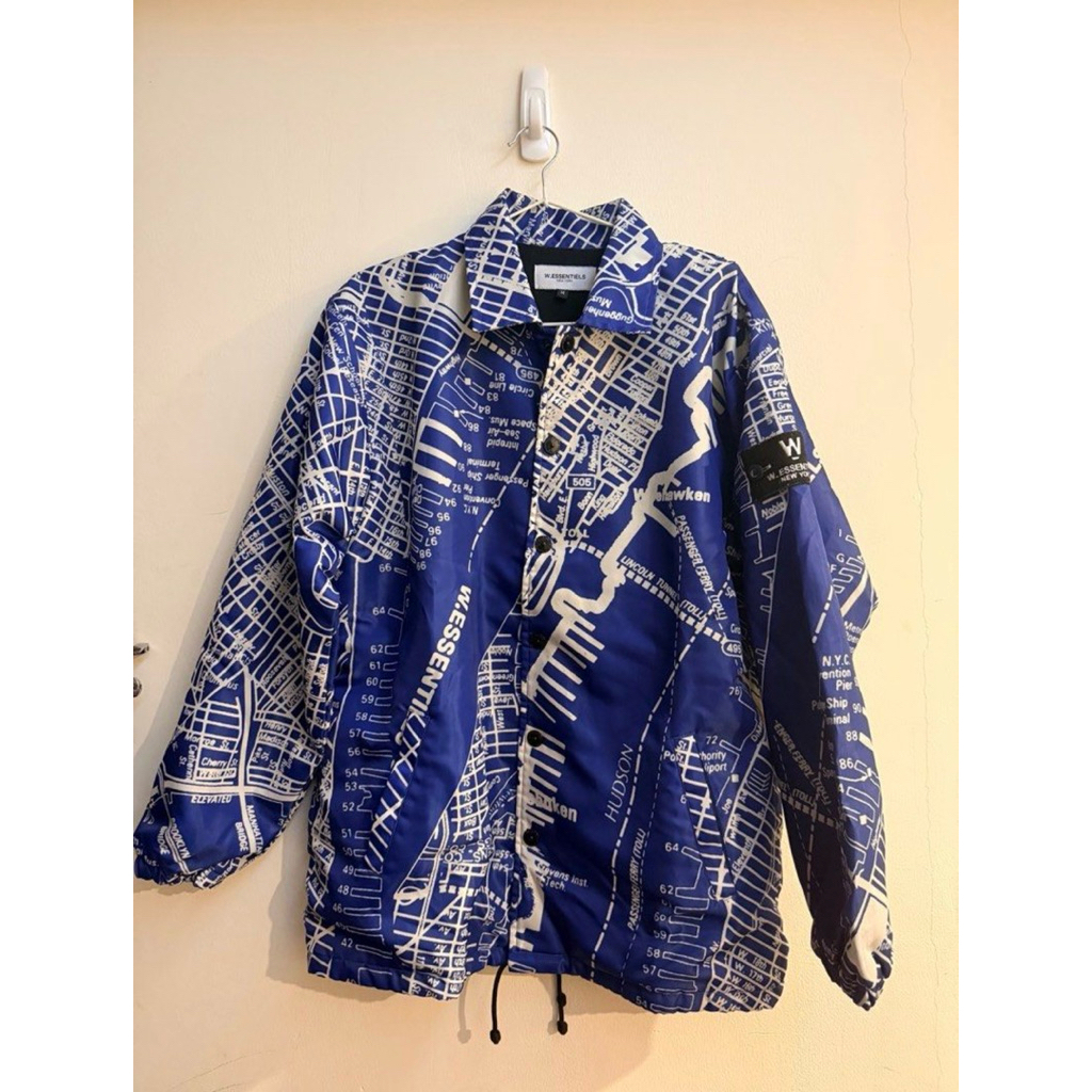 (PRELOVED) Jacket Windbreaker W Essentiels Cambria Heights