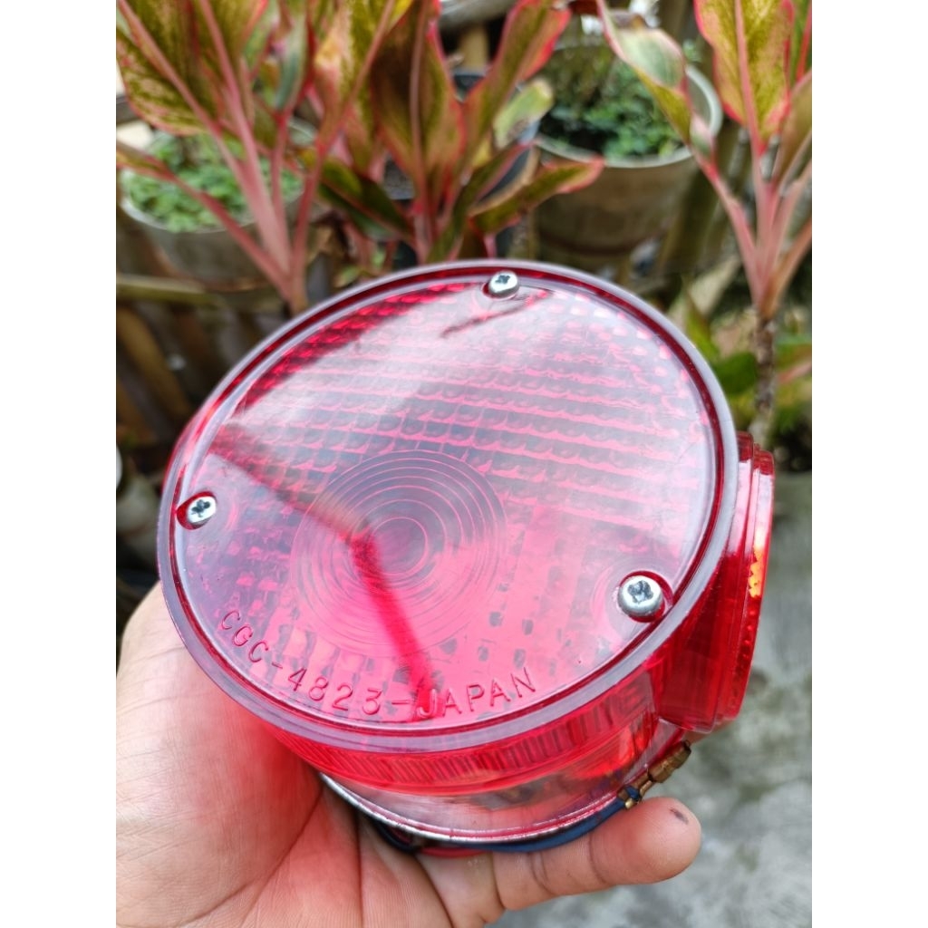 Stoplamp lampu belakang yamaha gt80 yasi dtb gt80 xs650 rd125 rd350 dt125 dt175 dt360 dt400 nos made