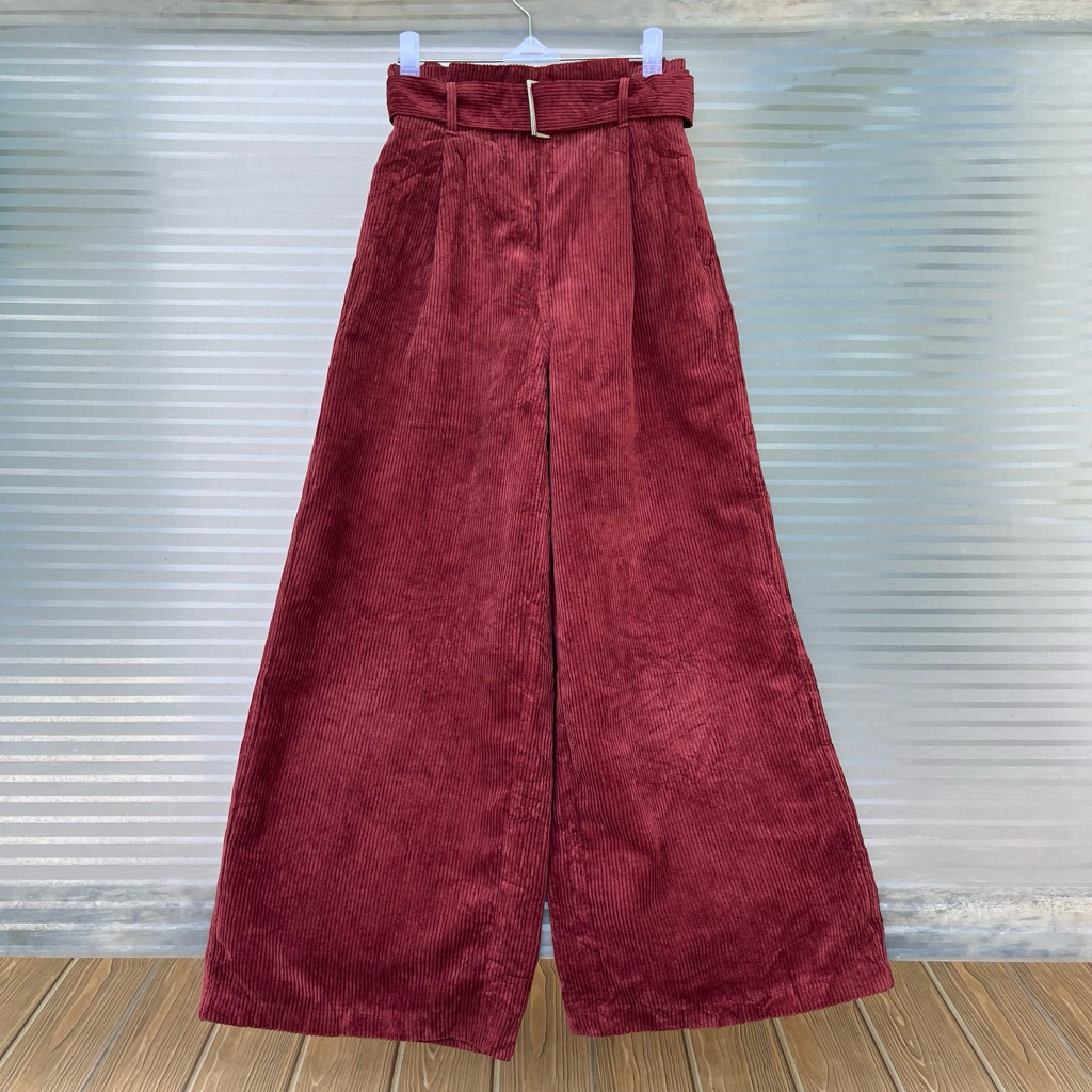 GU Kulot Wide Corduroy With Belt