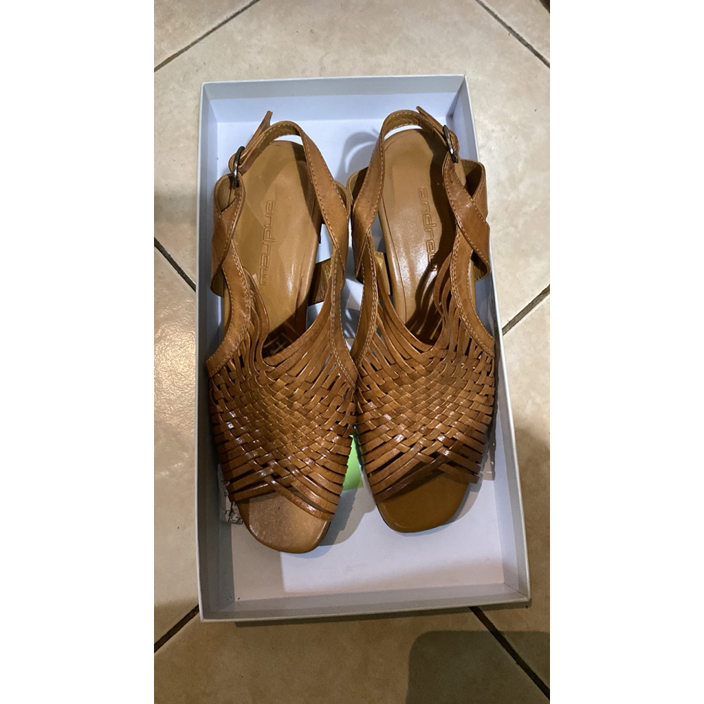 Andrew preloved shoes