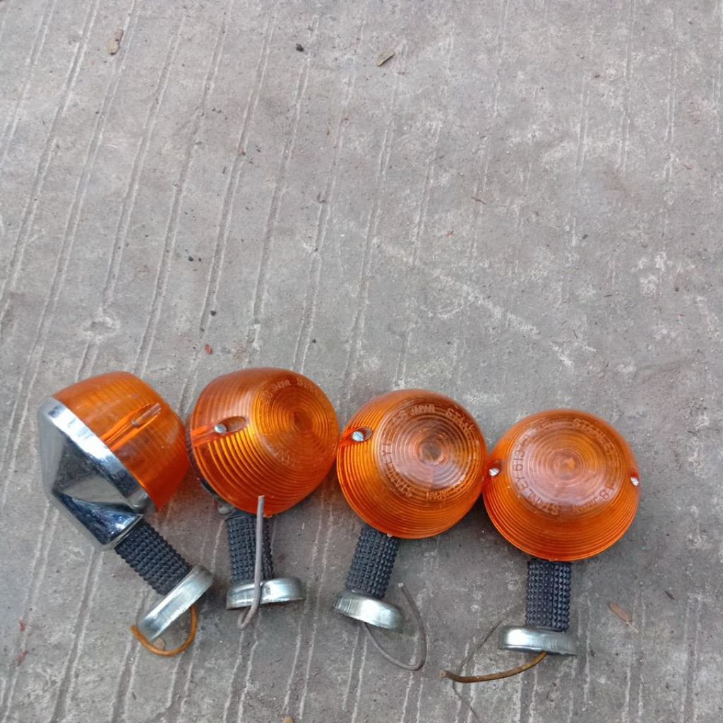 sein gl100 model bulat tahun 79