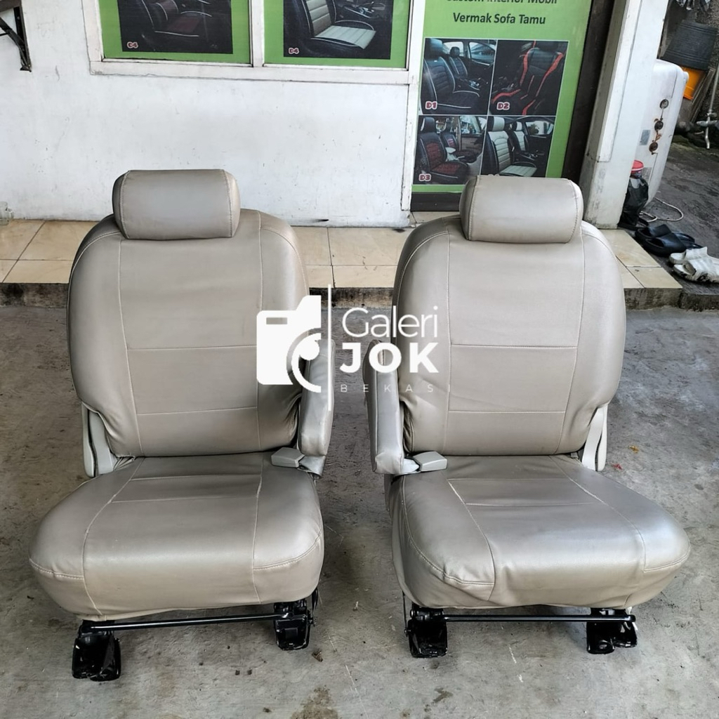 Jok Captain Seat Innova Lama Original Rubahan