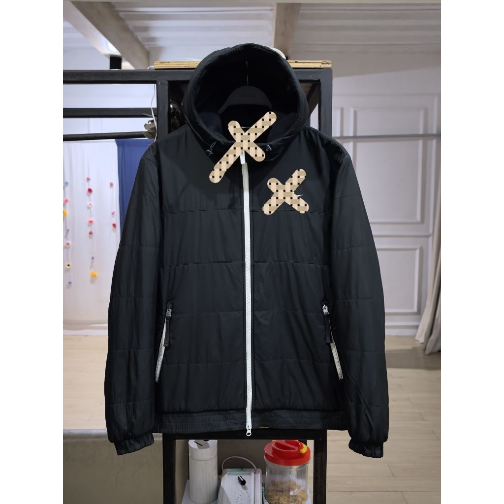 jaket hitam puffer
