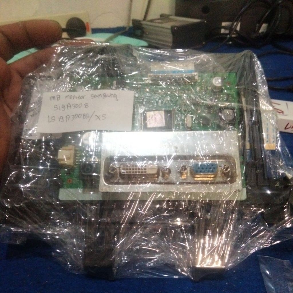 MAINBOARD MONITOR SAMSUNG S19A300B/LS19A300BS/XS