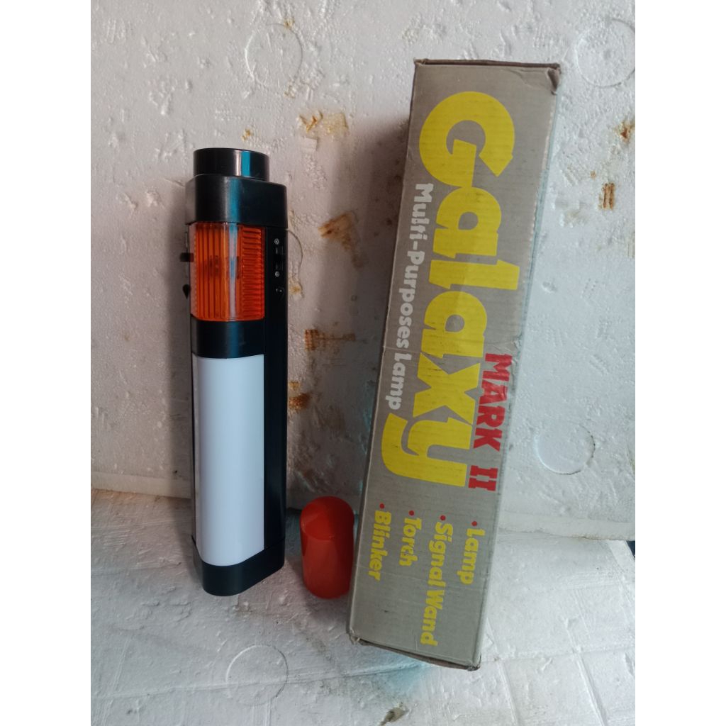 Lampu Galaxy Mark II Multifungsi, Senter jadul jual Gambling, di koleksi