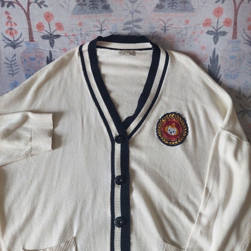 [PRELOVED] Bebeplum - Cardigan Corgi