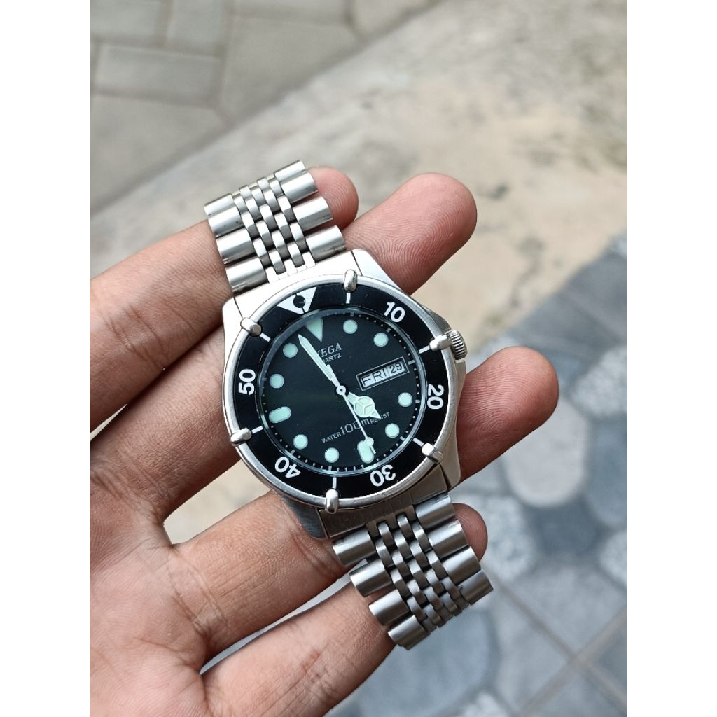 Citizen Vega Quartz