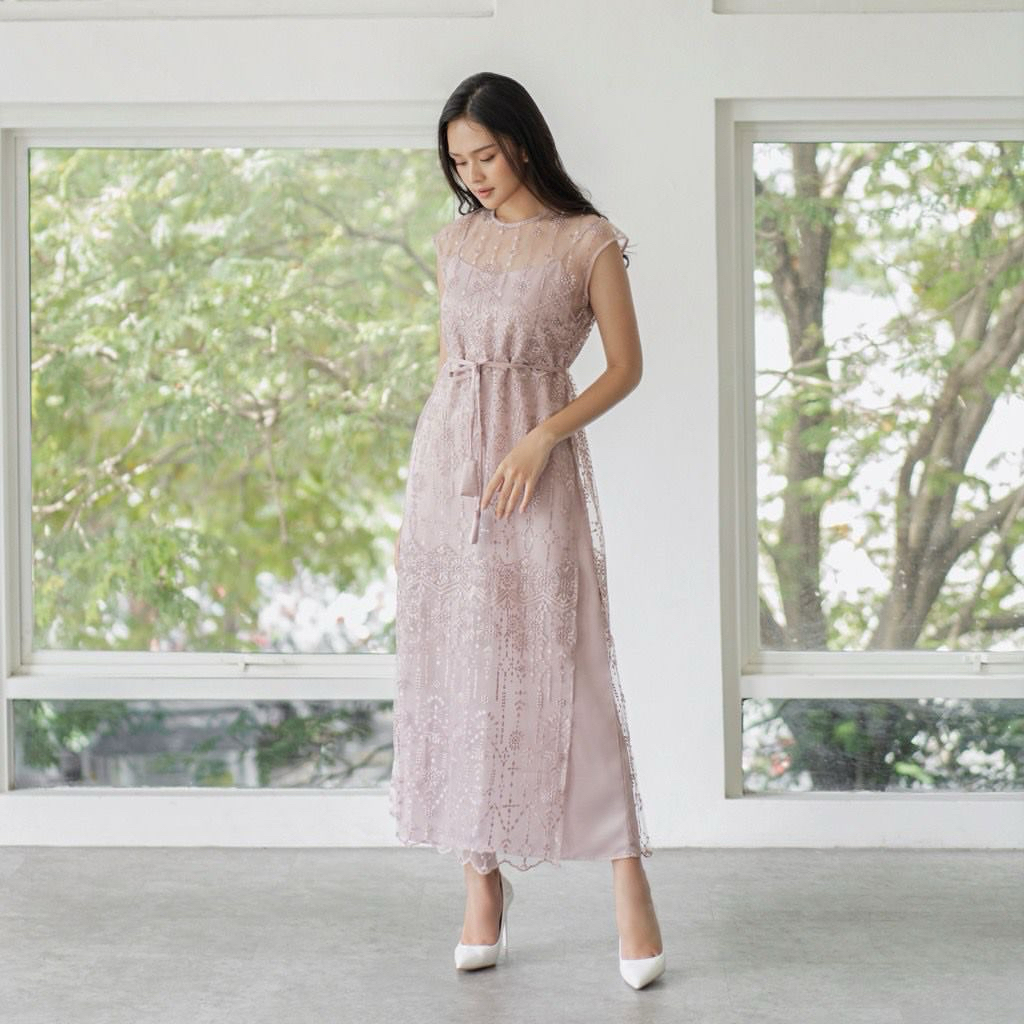 Aura Label -  preloved Kinara Dress Gold Tulle Bordir Mewah Kinara Set