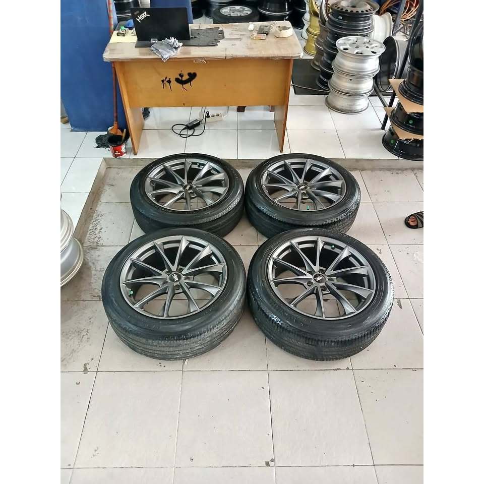 VELG MOBIL RACING HSR MONTANA RING 19 LEBAR 8,5 PCD 5X114 ET42 + BAN PELEK