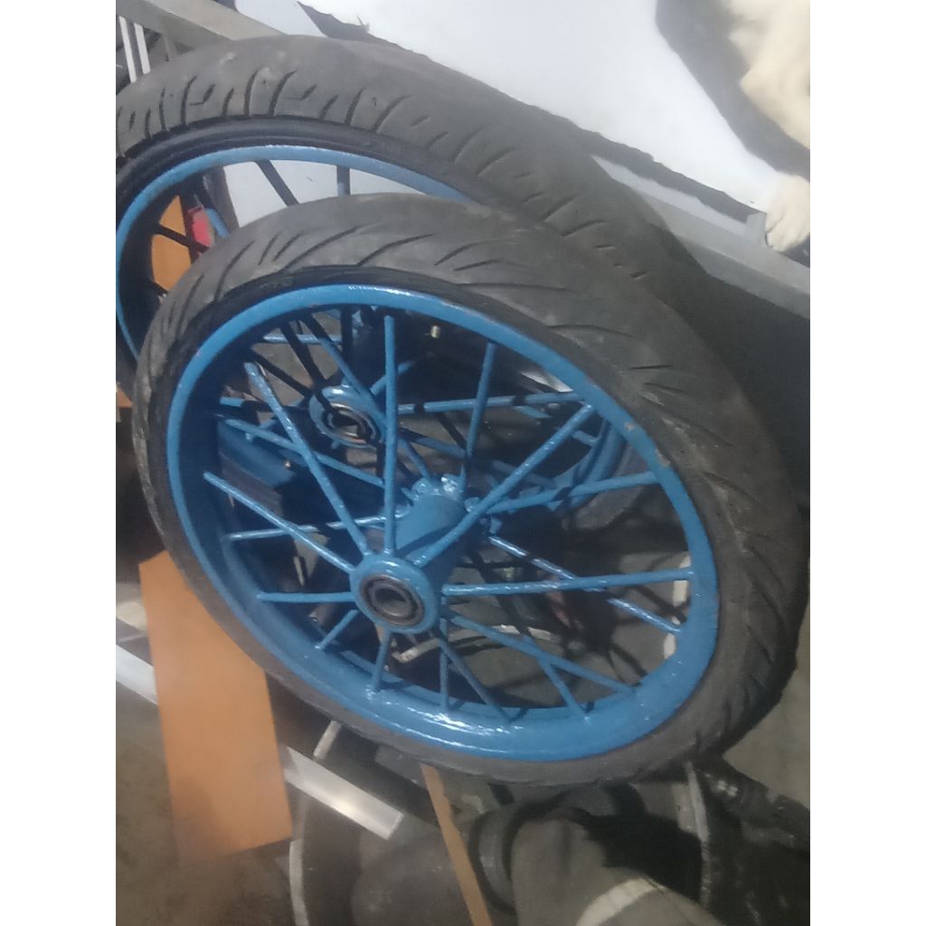 roda gerobak bekas 80% bagus