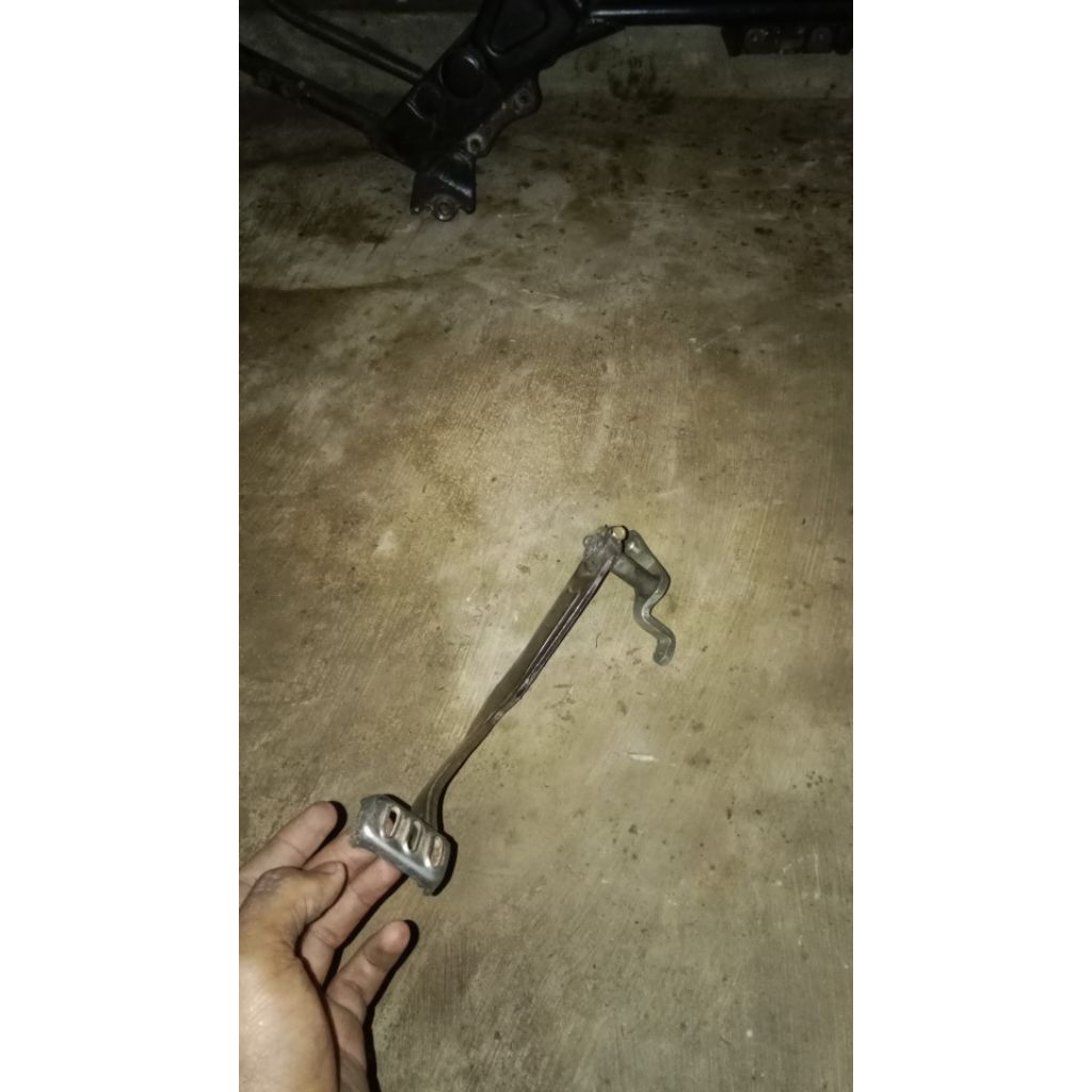 Pedal/Tuas Rem Satria Hiu