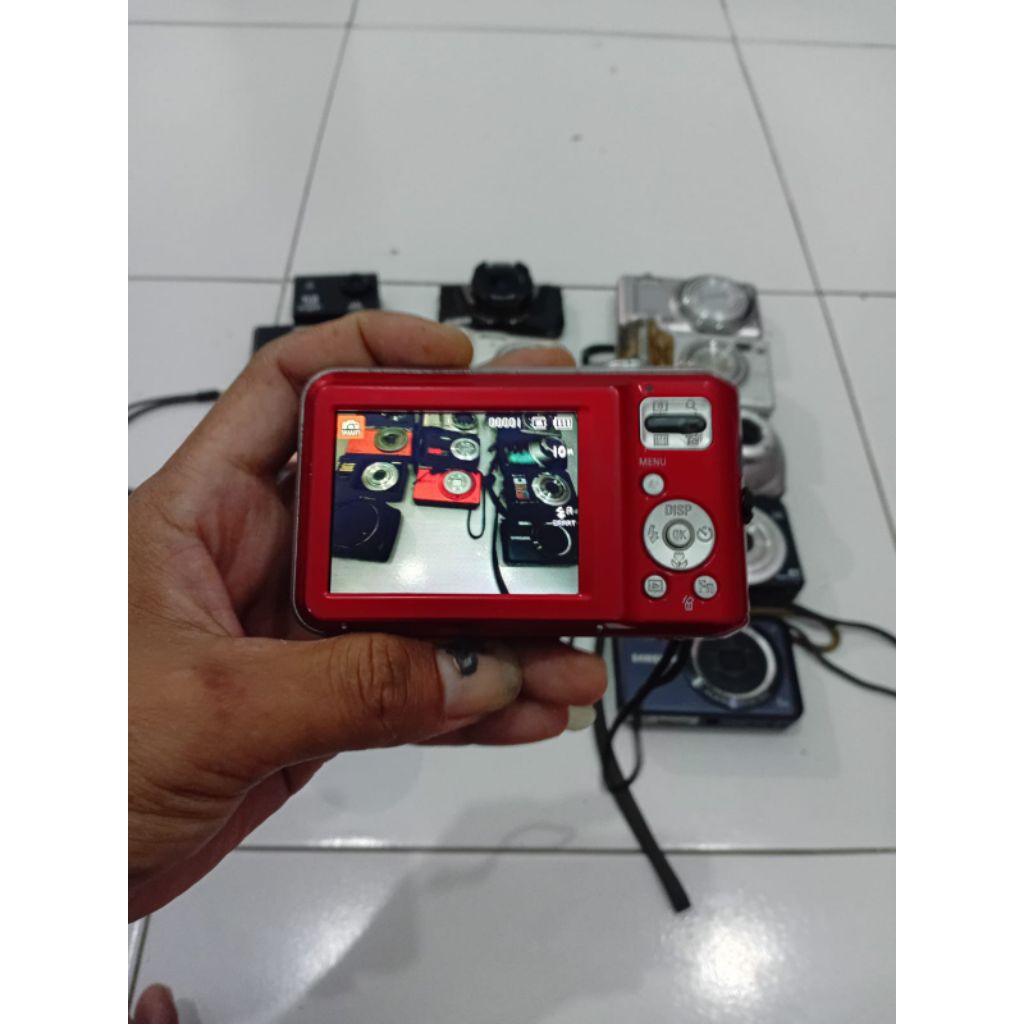 SAMSUNG ES65,Kamera digital pocket bekas siap pakai (BACA DESKRIPSI).